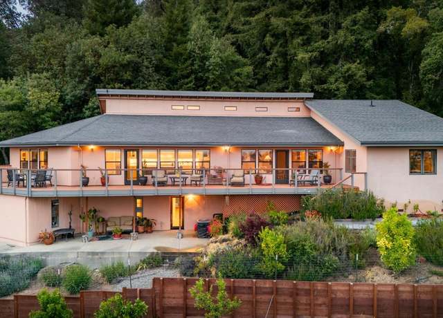 Property at 1081 Avocado Rd, Watsonville, CA 95076, 3 beds, 2 baths