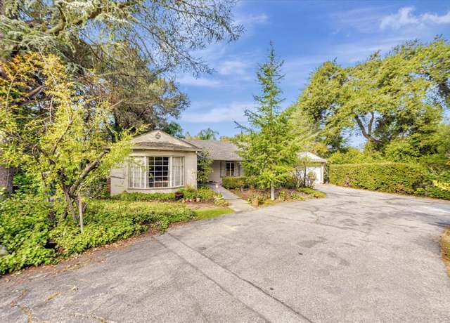 Property at 15041 Park Dr, Saratoga, CA 95070, 3 beds, 2 baths