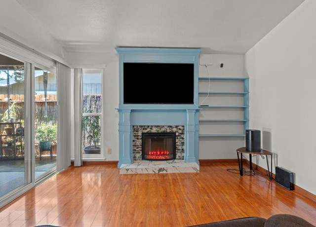 Property at 2640 Kansas Way, Sacramento, CA 95827, 4 beds, 2 baths
