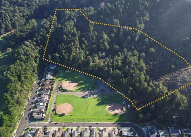 Property at 1000 Ridgeway Dr, Pacifica, CA 94044