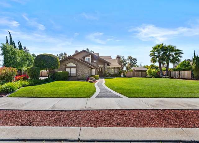 Property at 151 Tierra Del Sol, Hollister, CA 95023, 4 beds, 3 baths