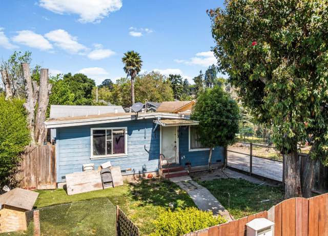 Property at 608 & 612 Mission St, Santa Cruz, CA 95060, 5 beds, 2 baths