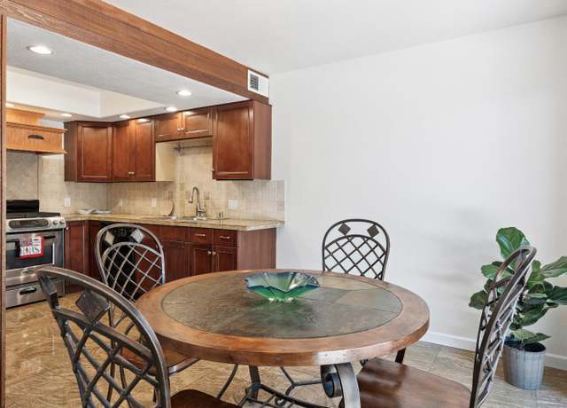 Property at 5525 Scotts Valley Dr #11, Scotts Valley, CA 95066, 2 beds, 1.5 baths