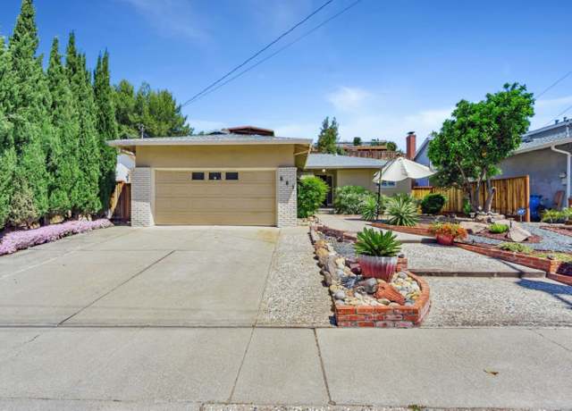 Property at 501 Lindley Dr, Antioch, CA 94509, 3 beds, 2 baths