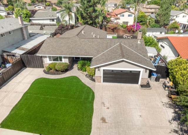 Property at 4115 Loganberry Dr, San Jose, CA 95121, 4 beds, 2 baths