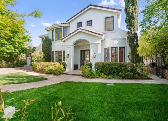 Property at 6 Zachary Ct, Menlo Park, CA 94025, 4 beds, 4 baths