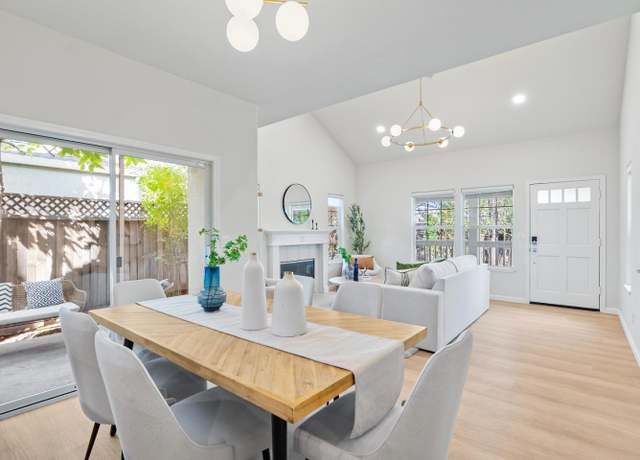 Property at 838 Excell Ct, Mountain View, CA 94043, 3 beds, 2.5 baths
