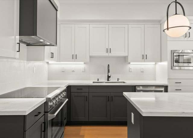 Property at 224 Carroll St #6, Sunnyvale, CA 94086, 3 beds, 2.5 baths
