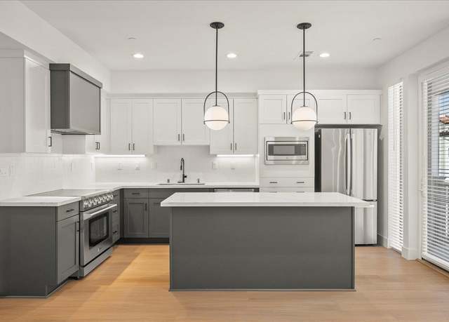 Property at 224 Carroll St #2, Sunnyvale, CA 94086, 3 beds, 2.5 baths