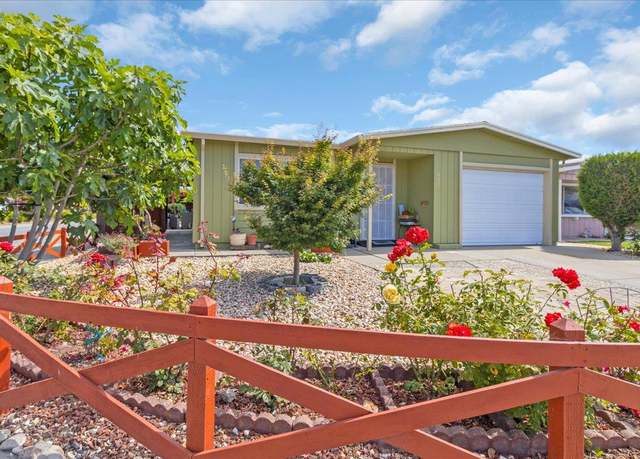 Property at 401 Spruce Cir, Watsonville, CA 95076, 2 beds, 2 baths