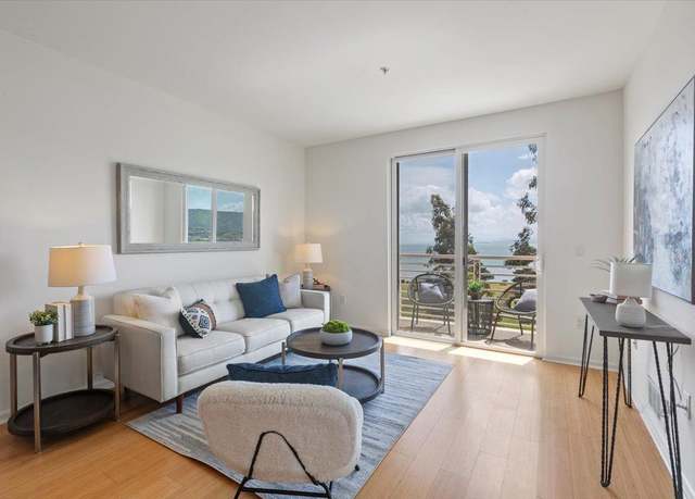 Property at 301 Crescent Ct #3307, San Francisco, CA 94134, 2 beds, 2 baths