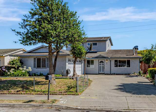 Property at 250 Arroyo Dr, Watsonville, CA 95076, 4 beds, 3 baths