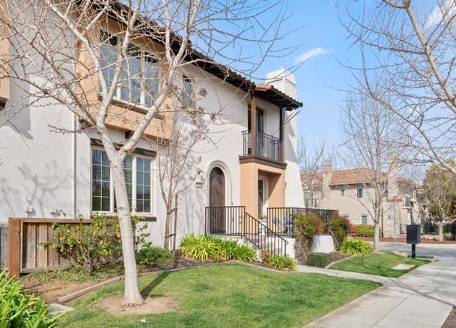 Property at 502 Tyndall St, Los Altos, CA 94022, 3 beds, 2.5 baths
