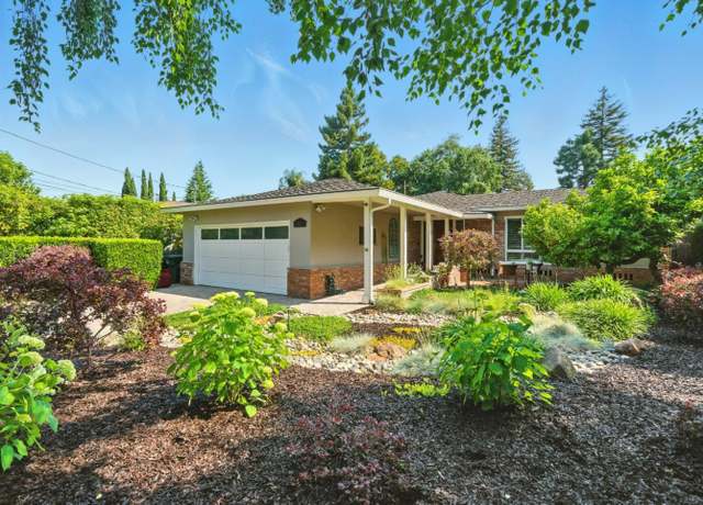Property at 263 W Oakwood Blvd, Redwood City, CA 94061, 3 beds, 2 baths