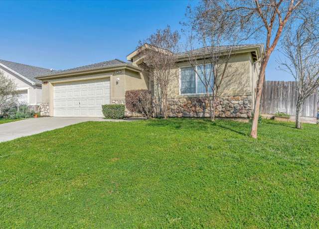 Property at 2052 W Solis St, Merced, CA 95348, 4 beds, 2 baths