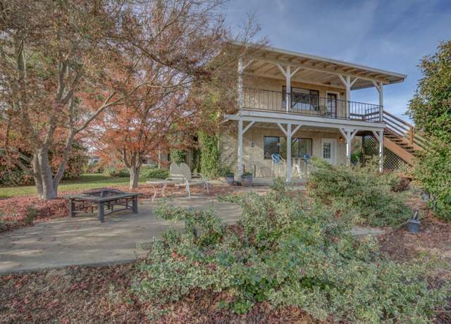 Property at 2854 Illinois Ave, Corning, CA 96021, 3 beds, 2.5 baths