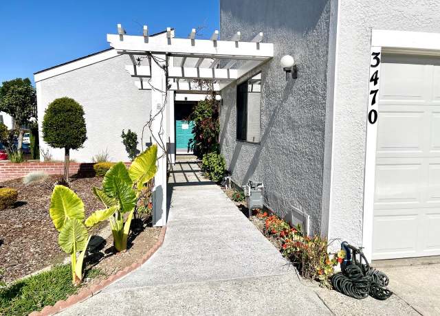 Property at 3470 Lapridge Ln, San Jose, CA 95124, 3 beds, 2 baths