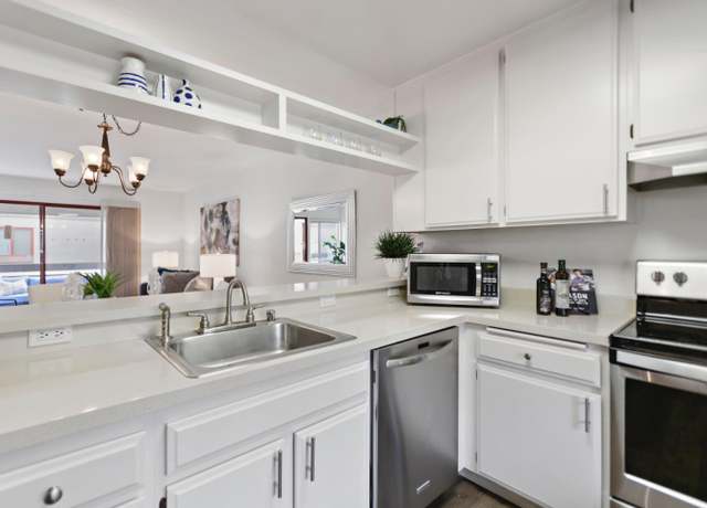 Property at 443 Alberto Way Unit B220, Los Gatos, CA 95032, 2 beds, 2 baths