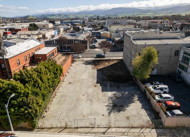 Property at 220 Fourth St, Hollister, CA 95023