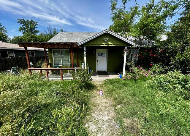 Property at 333 Woodbridge Ave, Yuba City, CA 95991, 3 beds, 2 baths