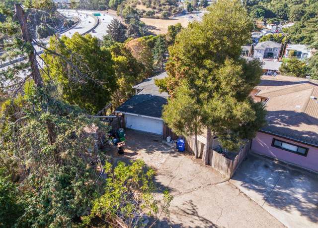 Property at 9560 Alcala Ave, Oakland, CA 94605, 2 beds, 1 bath