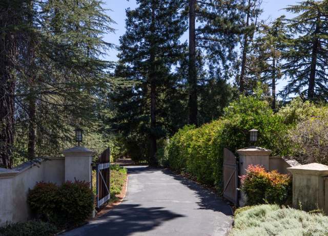 Property at 125 Los Altos Ave, Los Altos, CA 94022, 4 beds, 3.5 baths