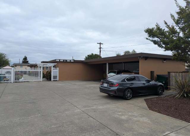 Property at 250 Schafer Rd, Hayward, CA 94544, 8 beds, 4 baths