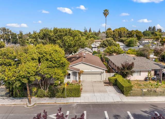 Property at 2154 Dumbarton Ave, East Palo Alto, CA 94303, 5 beds, 2 baths