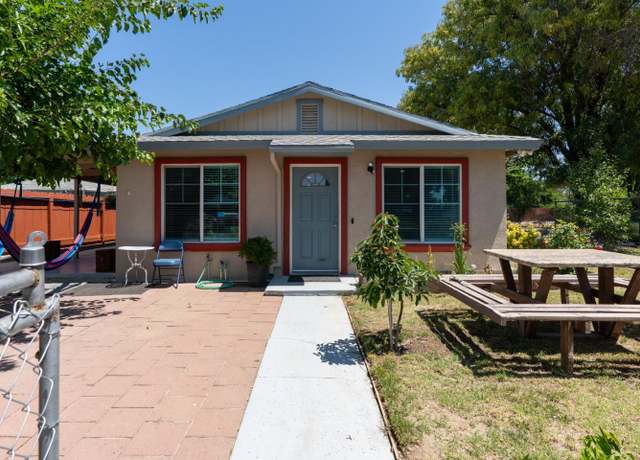 Property at 1005 W 8th St, Merced, CA 95341, 3 beds, 2 baths
