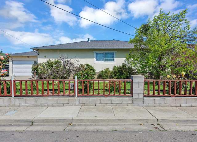 Property at 28030 E 10th St, Hayward, CA 94544, 3 beds, 2 baths