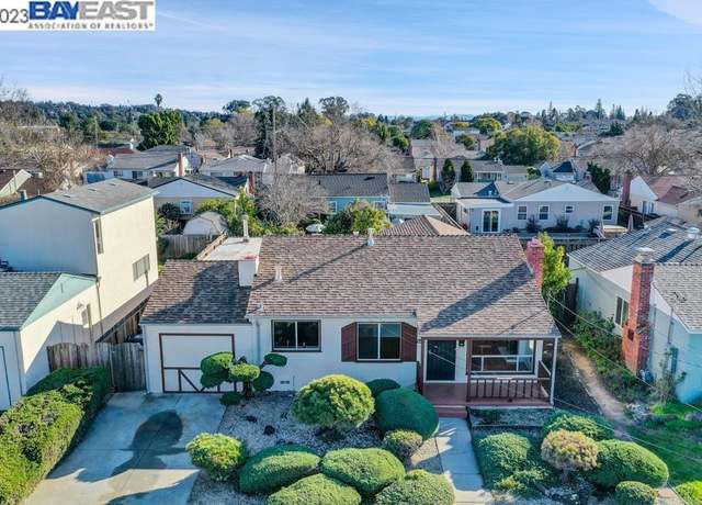 Property at 2285 Star Ave, Castro Valley, CA 94546, 3 beds, 2 baths