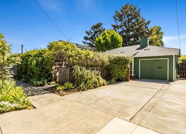 Property at 928 Peggy Ln, Menlo Park, CA 94025, 4 beds, 2 baths