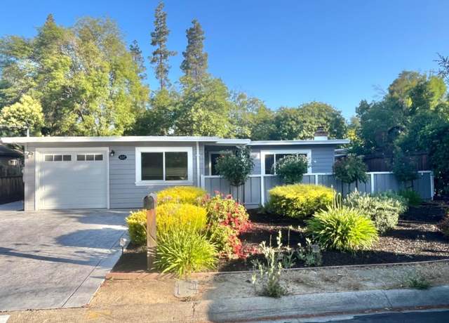 Property at 137 Diablo Ct, Pleasant Hill, CA 94523, 3 beds, 1 bath