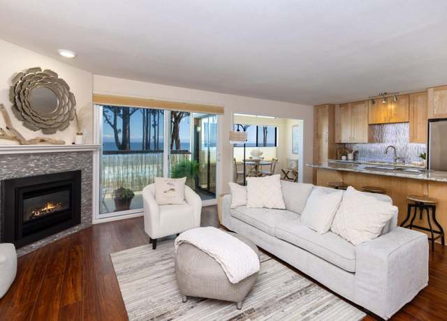 Property at 825 Balboa Ave #104, Capitola, CA 95010, 2 beds, 1.5 baths