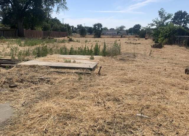 Property at 326 Oak Ave, Galt, CA 95632