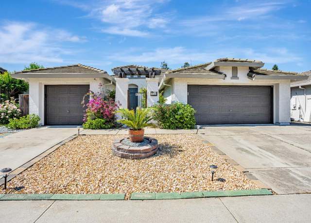 Property at 9712 Bovill Dr, Elk Grove, CA 95624, 4 beds, 2 baths