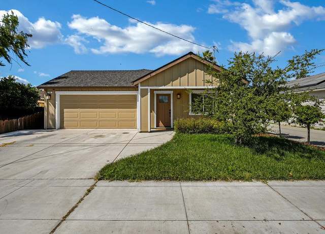 Property at 120 Santa Ana Rd, Hollister, CA 95023, 3 beds, 2 baths