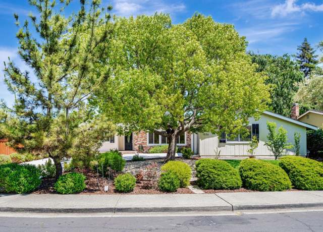 Property at 1536 Saint Helena Dr, Danville, CA 94526, 4 beds, 3 baths