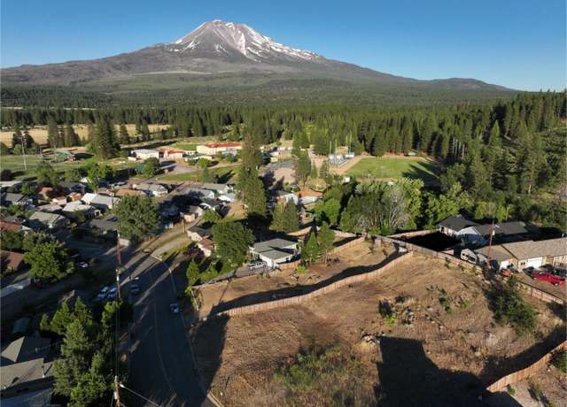 Property at 891 S Davis Ave, Weed, CA 96094