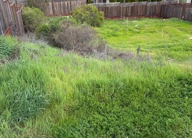 Property at 2073 Stagecoach Rd, Santa Rosa, CA 95404
