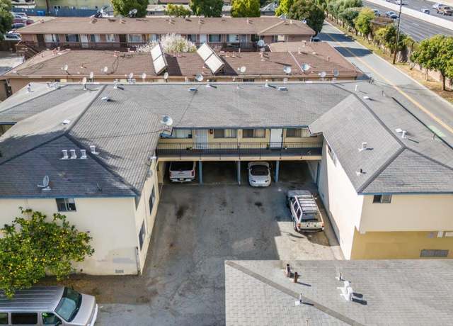 Property at 1846 W Bayshore Rd, East Palo Alto, CA 94303, 11 beds, 10 baths