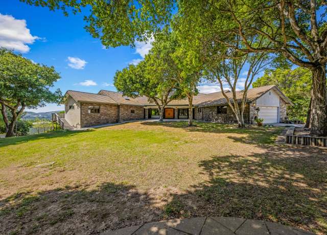 Property at 229 Payne Rd, San Juan Bautista, CA 95045, 2 beds, 3.5 baths