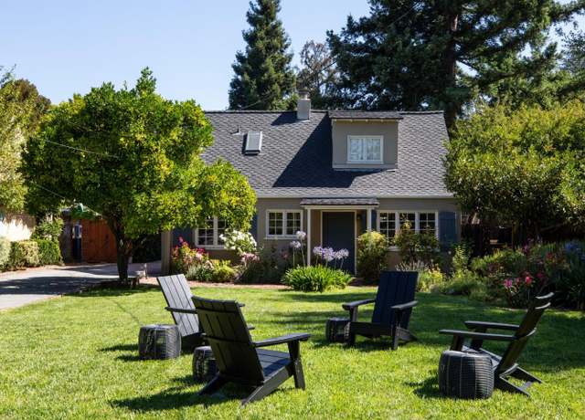 Property at 114 University Dr, Menlo Park, CA 94025, 4 beds, 2.5 baths