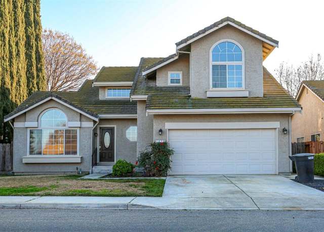 Property at 1118 Strawbridge Dr, Newman, CA 95360, 3 beds, 2.5 baths