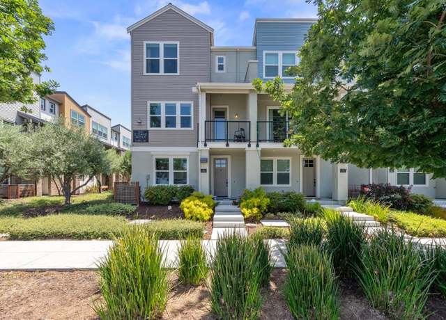 Property at 840 E Duane Ave #10, Sunnyvale, CA 94085, 4 beds, 3.5 baths
