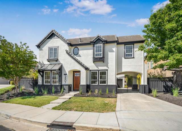Property at 5807 Casita Way, Gilroy, CA 95020, 5 beds, 4 baths
