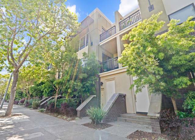 Property at 1207 66th St, Oakland, CA 94608, 3 beds, 3 baths