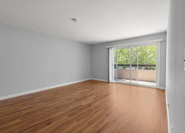 Property at 293 Tradewinds Dr #8, San Jose, CA 95123, 3 beds, 2 baths