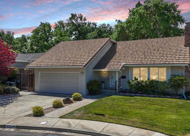 Property at 1312 Vintner Way, Pleasanton, CA 94566, 5 beds, 2.5 baths