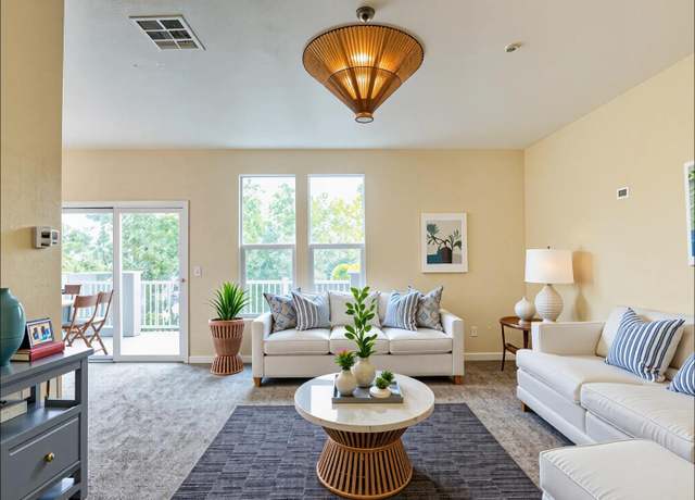 Property at 225 Pacifica Blvd #204, Watsonville, CA 95076, 2 beds, 1.5 baths